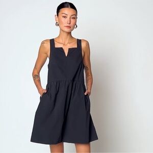 Nation LTD Solie Dress. Square notch neckline, side pockets, so comfy for summer
